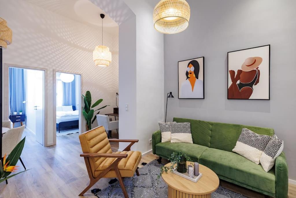 The Grove Hideaway Central 2Br Retreat Budapest Bagian luar foto