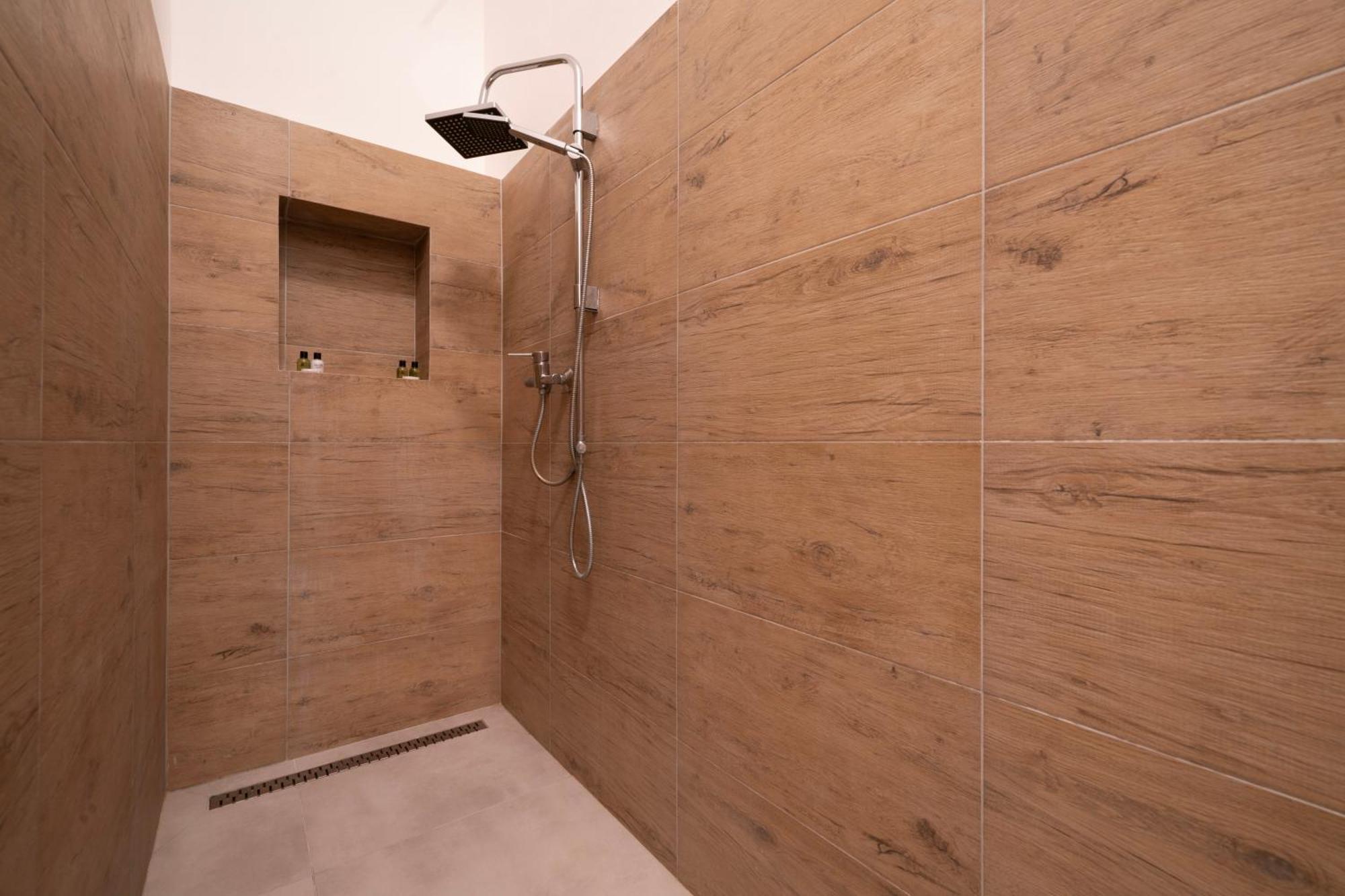 The Grove Hideaway Central 2Br Retreat Budapest Bagian luar foto